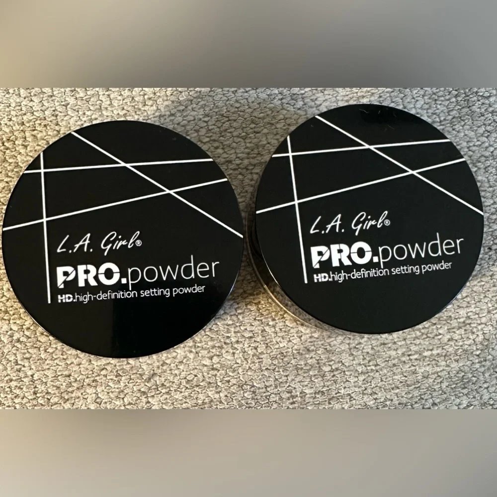 L.A. GIRL HD PRO Setting Powder - Banana Yellow New 2-pack